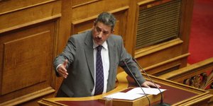 Πρώην βουλευτές της ΝΔ καλούν την κυβέρνηση να επιβεβαιώσει το έλλειμμα του 2009