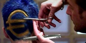 Spiegel: Υποψίες για κούρεμα καταθέσεων και στην Ελλάδα