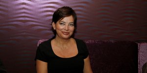 Η πρώην υπουργός και βουλευτής Ελένη Κούρκουλα «ξεσπαθώνει» κατά Αμβρόσιου -Φωτογραφία: ΚΑΤΩΜΕΡΗΣ ΚΩΣΤΑΣ/EUROKINISSI