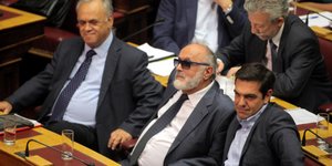 Κουρουμπλής: Ο ΣΥΡΙΖΑ θα κάνει μήνυση στην κυβέρνηση που χάρισε 1 δισ. ευρώ σε M
