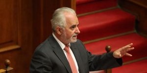 Eκπτώσεις για όσους ρυθμίσουν τις οφειλές τους στα ασφαλιστικά ταμεία
