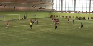 Εκτέλεση φάουλ 15χρονου αλά Κριστιάνο Ρονάλντο [βίντεο]