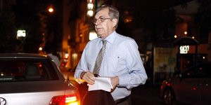 Κρεμαστινός: Να πληρώνονται οι βουλευτές μόνο για τα έξοδά τους