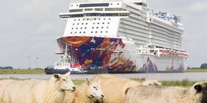 Ετοιμο να σαλπάρει το «Παγκόσμιο Όνειρο» / Φωτογραφία: ΑΡ