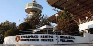 «Καρφί» πολίτη: «Τα σαλιγκάρια σέρνονται - Μήπως σας θυμίζουν τους πολιτικούς;»