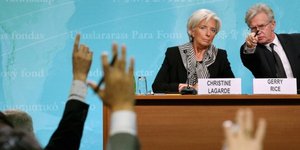 Νέο καμπανάκι από το ΔΝΤ: Κρίσιμη η πολιτική σταθερότητα στην Ελλάδα