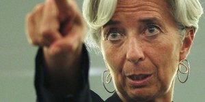 Το ΔΝΤ απαιτεί και νέες αυξήσεις στους φόρους