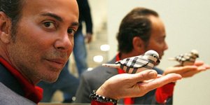 Ο Λάκης Γαβαλάς αποθεώνει το καρναβάλι Ρεθύμνου και δηλώνει συμμετοχή -Θα είναι