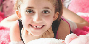 Εφυγε από τη ζωή το 8χρονο κοριτσάκι που ένωσε εκατοντάδες ανθρώπους με μία ευχή