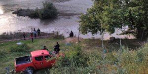 Ερευνα σε ποτάμι της Λάρισας/ Φωτογραφία Αρχείου: Εurokinissi