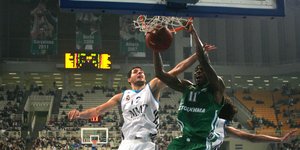 Η ασίστ του Διαμαντίδη και το εντυπωσιακό κάρφωμα του Λάσμε [βίντεο]