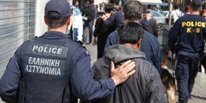 Έρευνες στο Κέντρο για όσους ενοικίαζαν διαμερίσματα σε παράνομους μετανάστες