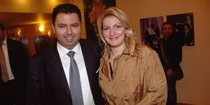 Σε πρεμιέρα ταινίας στο Μέγαρο η σύζυγος Λαυρεντιάδη τρεις μέρες πριν τη σύλληψή