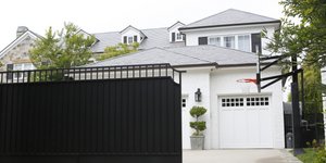 Φωτογραφία: AP/ Damian Dovarganes