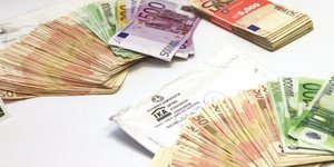 Περίπου 200.000 «μαϊμού» δικαιούχοι καταλήστευαν τα ασφαλιστικά Ταμεία
