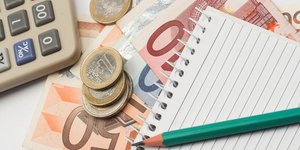 Αυτοί είναι οι κατώτατοι μηνιαίοι μισθοί στην ΕΕ -Στη 11η θέση η Ελλάδα