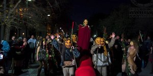 Φωτογραφία: Facebook- Περιφορά φαλλού στο κέντρο της Αθήνας