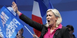 Η σκιά της ακροδεξιάς πάνω από τις ευρωεκλογές απειλεί την ενωμένη Ευρώπη