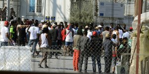 «Οχι» σε νέα δομή για πρόσφυγες λέει η Λέσβος (Φωτογραφία: EUROKINISSI)