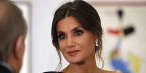 Η βασίλισσα Λετίθια /Φωτογραφία: AP/Philippe Wojazer