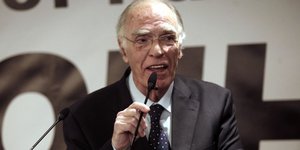 Ο Βασίλης Λεβέντης (Φωτογραφία: EUROKINISSI/ ΧΡΗΣΤΟΣ ΜΠΟΝΗΣ)