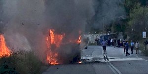 Λεωφορείο τυλίχθηκε στις φλόγες/ Φωτογραφία: Λευκαδίτικα Νέα
