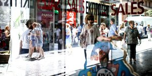 Καταστήματα σε περιόδο εκπτώσεων/Φωτογραφία: Eurokinissi
