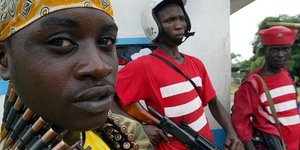 Οι ένοπλες δυνάμεις της Λιβερίας πυροβολούν όσους περνούν παράνομα τα σύνορα με 