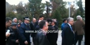 Αποδοκίμασαν έντονα τον γραμματέα της ΝΔ