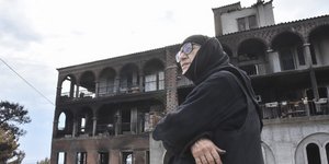 Η ηγουμένη της Ι.Μ. Αγίας Τριάδος και Διευθύντρια του Λυρείου Παιδικού Ιδρύματος