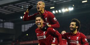 Premier League: Με τέρμα το …γκάζι κυνηγάει τη Λίβερπουλ