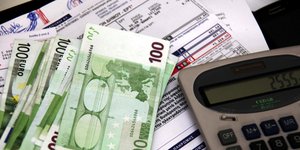 Αυξήσεις φωτιά σε τιμολόγια ΔΕΗ
