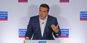 Ο Αλέξης Τσίπρας στο London Business School/ Φωτογραφία intime
