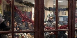 Στις 22 Δεκεμβρίου η δεύτερη κλήρωση -Από 1.000 ευρώ στους τυχερούς /Φωτογραφία: Konstantinos Tsakalidis / SOOC