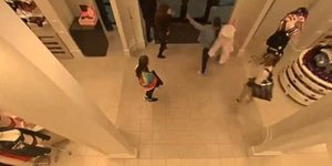 Ολα για το... στιλ- 20χρονες έκαναν ένοπλη ληστεία σε μαγαζί της Victoria Secret και πήραν εσώρουχα αξίας 1.500 δολαρίων [βίντεο]