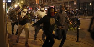 AP Photo/Jeff Roberson