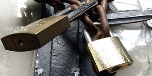 Πάνω από 15.000 βιοτεχνίες της Θεσσαλονίκης έβαλαν λουκέτο (Φωτογραφία: EUROKINISSI/ ΓΙΩΡΓΟΣ ΚΟΝΤΑΡΙΝΗΣ)