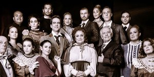 Ενας πολυπληθής θίασος αγαπημένων ηθοποιών