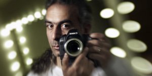 Ταξίδι στην άκρη της Γης: Ο Ελληνας φωτογράφος που ταξίδεψε στον Αρκτικό κύκλο με μηχανή