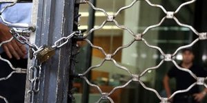 Ντόμινο «λουκετών» στα εμπορικά καταστήματα της Αττικής