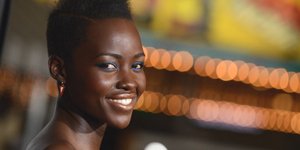 Η ηθοποιός Λουπίτα Νιόνγκο. Φωτογραφία: Jordan Strauss/Invision/AP