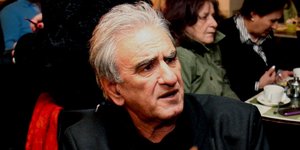 Ευρύ άνοιγμα Λυκούδη ενώπιον Θεοδωράκη
