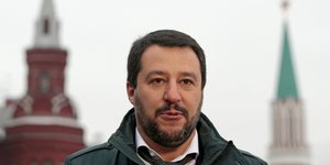 O Ματέο Σαλβίνι στην Κόκκινη Πλατεία της Μόσχας το Νοέμβριο του 2016 (Φωτογραφία: ΑΡ/Ivan Sekretarev)