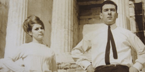 Ντοκουμέντο: αιμοβόρος μαφιόζος σε μήνα του μέλιτος στην Ακρόπολη [εικόνες]