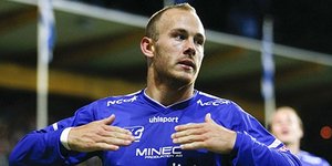 Διέσχισε όλο το γήπεδο και πέτυχε ένα απίστευτο γκολ [βίντεο]