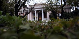 Επιπλέον φόρους κρύβει η ελληνική αντιπρόταση