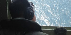Νέα αντικείμενα στο νερό δίνουν ελπίδες για την ανεύρεση του Boeing -Τεράστια επ