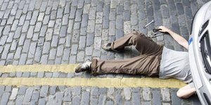 Οι άντρες ξέρουν το αμάξι τους καλύτερα από τα γεννητικά τους όργανα