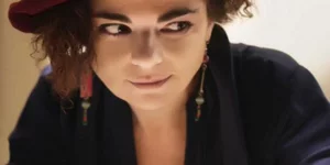 «Ας θυμηθούμε χωρίς νοσταλγία» στο Ρυθμός Stage