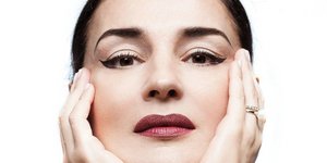 Η Μαρία Ναυπλιώτου στο ρόλο της Μαρίας Κάλλας